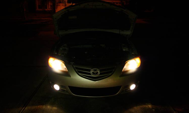 Image 1824 from Replace the Headlight Bulb on a Mazda 3